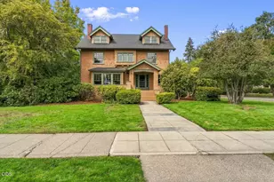 612 NW 3rd St, Grants Pass, OR 97526 - Photo 43