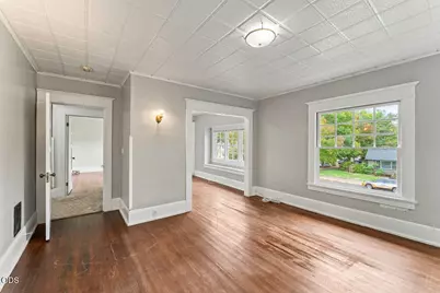 612 NW 3rd Street, Grants Pass, OR 97526 - Photo 11