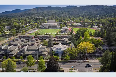 1068 E Main Street, Ashland, OR 97520 - Photo 77