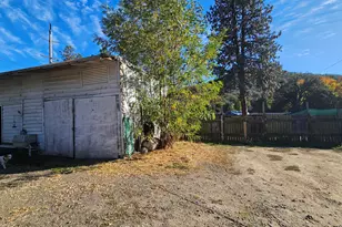 10483 Blackwell Rd, Central Point, OR 97502 - Photo 23