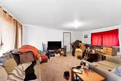 10483 Blackwell Road, Central Point, OR 97502 - Photo 9