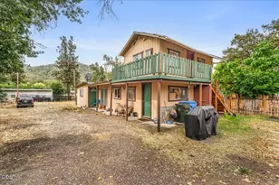 10483 Blackwell Rd, Central Point, OR 97502 - Photo 5