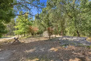 300 Vannoy Creek Rd, Grants Pass, OR 97526 - Photo 37
