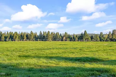 64225 Sisemore Road, Bend, OR 97701 - Photo 11