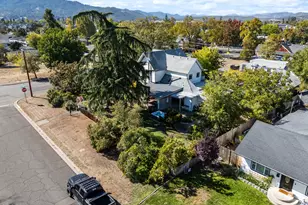 322 N 3rd St, Central Point, OR 97502 - Photo 61