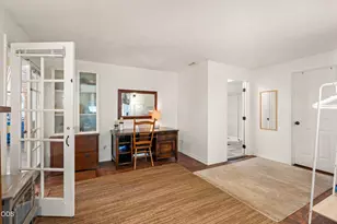 322 N 3rd St, Central Point, OR 97502 - Photo 25