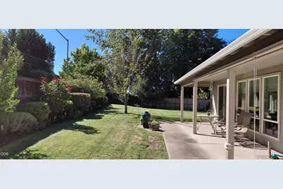 1501 Summitridge Circle, Medford, OR 97504 - Photo 25