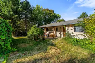 355 Cheslock Rd, Grants Pass, OR 97527 - Photo 21