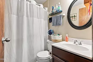 624 Hamilton St, Medford, OR 97501 - Photo 9