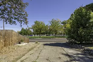 624 Hamilton St, Medford, OR 97501 - Photo 21