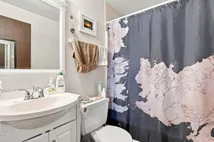 624 Hamilton St, Medford, OR 97501 - Photo 17