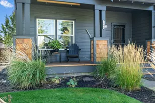 1806 NW Ivy Ave, Redmond, OR 97756 - Photo 3