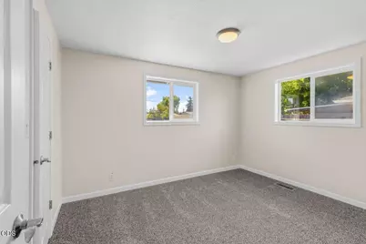 106 Victoria Way, Central Point, OR 97502 - Photo 23
