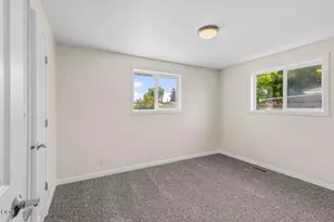 106 Victoria Way, Central Point, OR 97502 - Photo 23