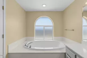 106 Victoria Way, Central Point, OR 97502 - Photo 17