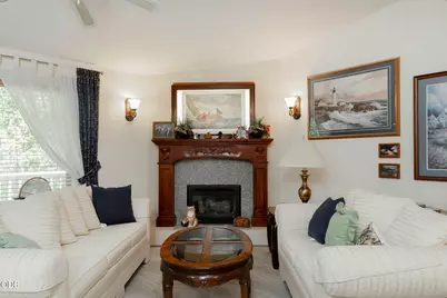 5195 Riverbanks Road, Grants Pass, OR 97527 - Photo 11