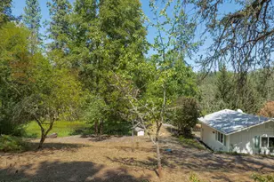 5195 Riverbanks Rd, Grants Pass, OR 97527 - Photo 51
