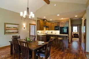 56502 Caldera Springs Ct, Bend, OR 97707 - Photo 5