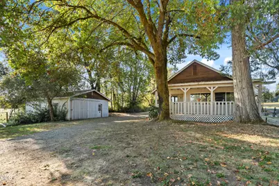 4827 Leonard Road, Grants Pass, OR 97527 - Photo 1