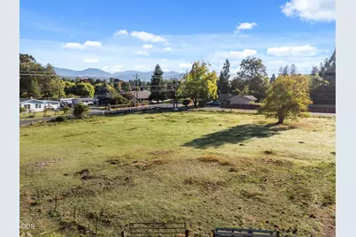 4827 Leonard Road, Grants Pass, OR 97527 - Photo 39