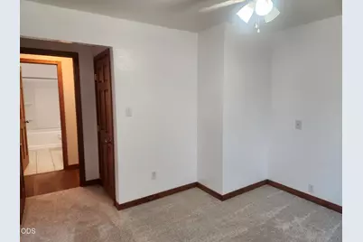 96 W Gregory Road, Central Point, OR 97502 - Photo 21