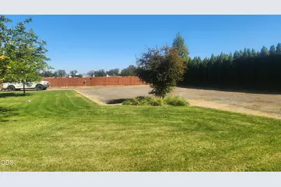 96 W Gregory Road, Central Point, OR 97502 - Photo 35