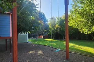 96 W Gregory Rd, Central Point, OR 97502 - Photo 31