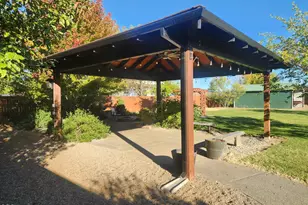 96 W Gregory Rd, Central Point, OR 97502 - Photo 29