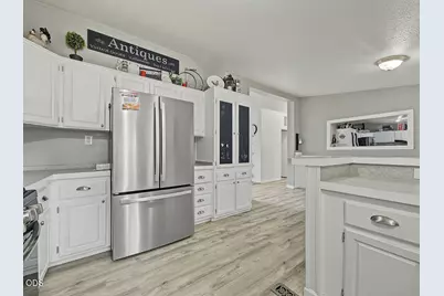 1260 Homedale Road, Klamath Falls, OR 97603 - Photo 9