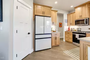 3971 Colorado Dr, Medford, OR 97504 - Photo 9