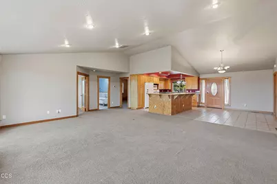 1919 NE Villa Drive, Madras, OR 97741 - Photo 19
