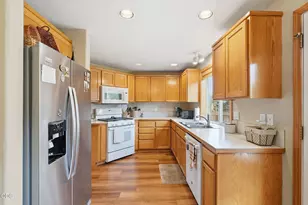 61228 Bighorn Ct, Bend, OR 97702 - Photo 11