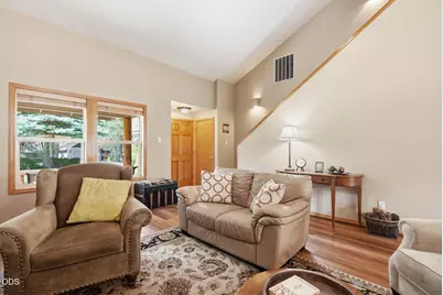 61228 Bighorn Court, Bend, OR 97702 - Photo 7