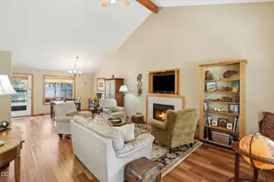 61228 Bighorn Ct, Bend, OR 97702 - Photo 5