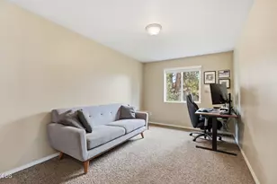20008 Elizabeth Ln, Bend, OR 97702 - Photo 27