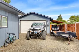 1004 Barlynn St, Medford, OR 97501 - Photo 49