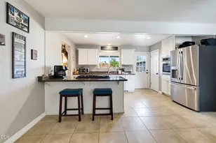 1004 Barlynn St, Medford, OR 97501 - Photo 1
