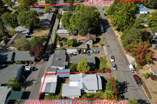 711 SW H St, Grants Pass, OR 97526 - Photo 41