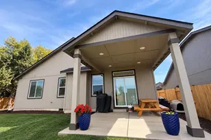 1997 NW 8th, Redmond, OR 97756 - Photo 5
