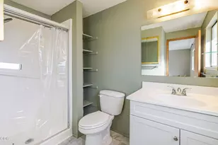 19487 Baker Rd, Bend, OR 97702 - Photo 11