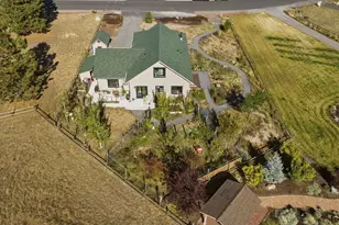 13623 SW Meadow View Dr, Camp Sherman, OR 97730 - Photo 59