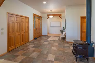 18975 Pinehurst Rd, Bend, OR 97703 - Photo 43