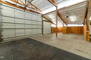 18975 Pinehurst Rd, Bend, OR 97703 - Photo 63