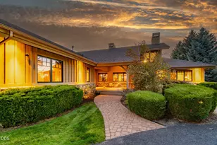 18975 Pinehurst Rd, Bend, OR 97703 - Photo 15