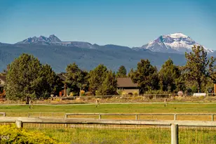 18975 Pinehurst Rd, Bend, OR 97703 - Photo 49