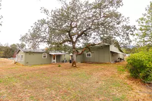110 Mason Rd, Eagle Point, OR 97524 - Photo 19