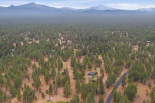 69460 Crooked Horseshoe Rd, Sisters, OR 97759 - Photo 27