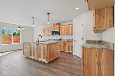 167 SE Champagne Court #361202, Grants Pass, OR 97527 - Photo 5
