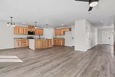 167 SE Champagne Court, Grants Pass, OR 97527 - Photo 5
