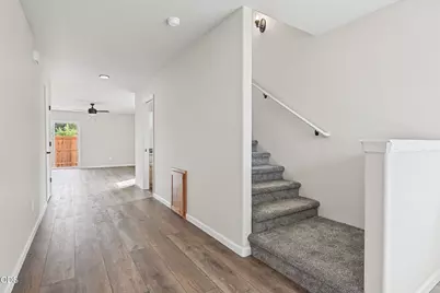 171 SE Champagne Court, Grants Pass, OR 97527 - Photo 3